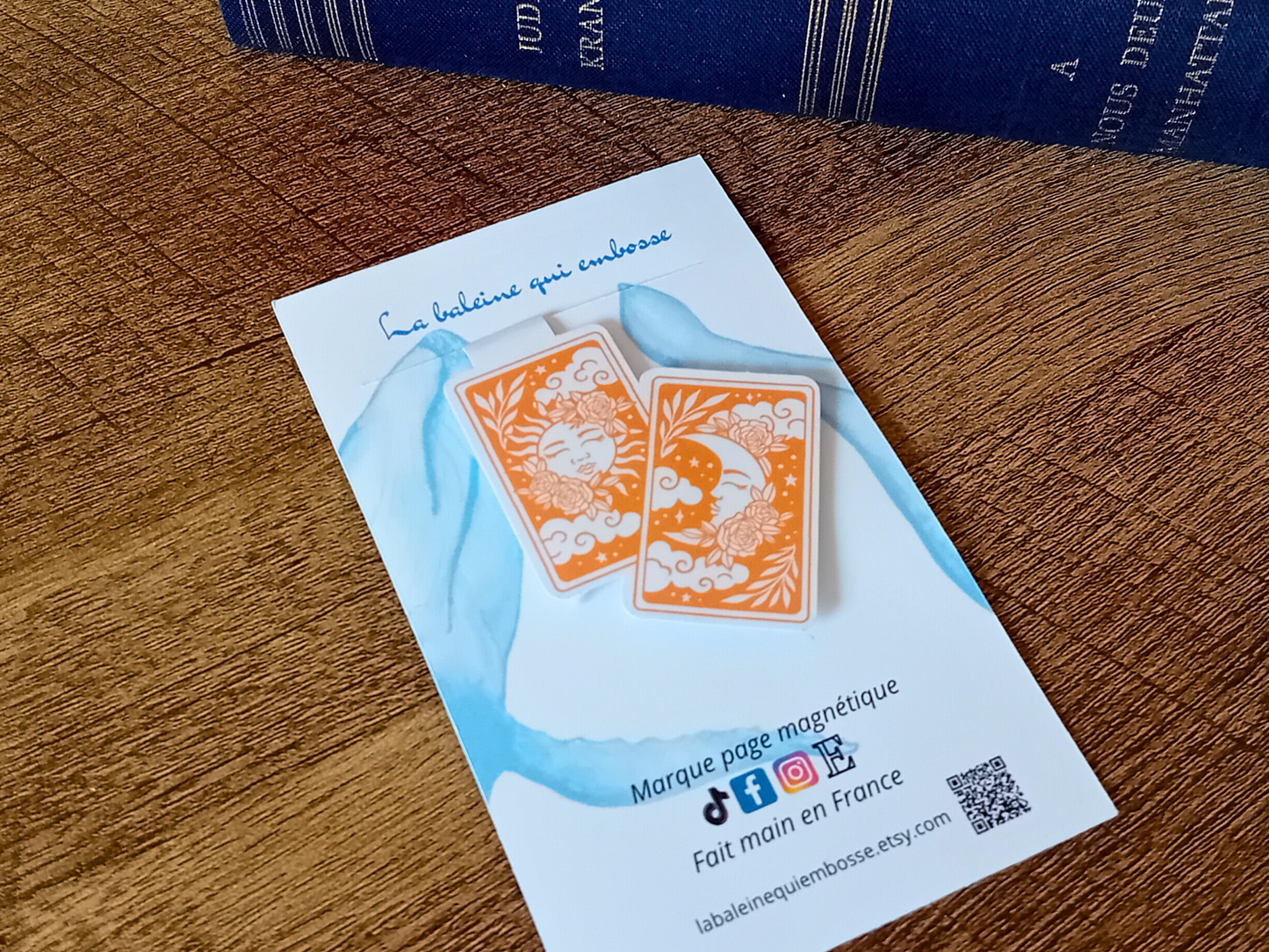 Marque-Page Magnétique - Carte de Tarot - Soleil et lune. Créatrice « La baleine qui embosse »