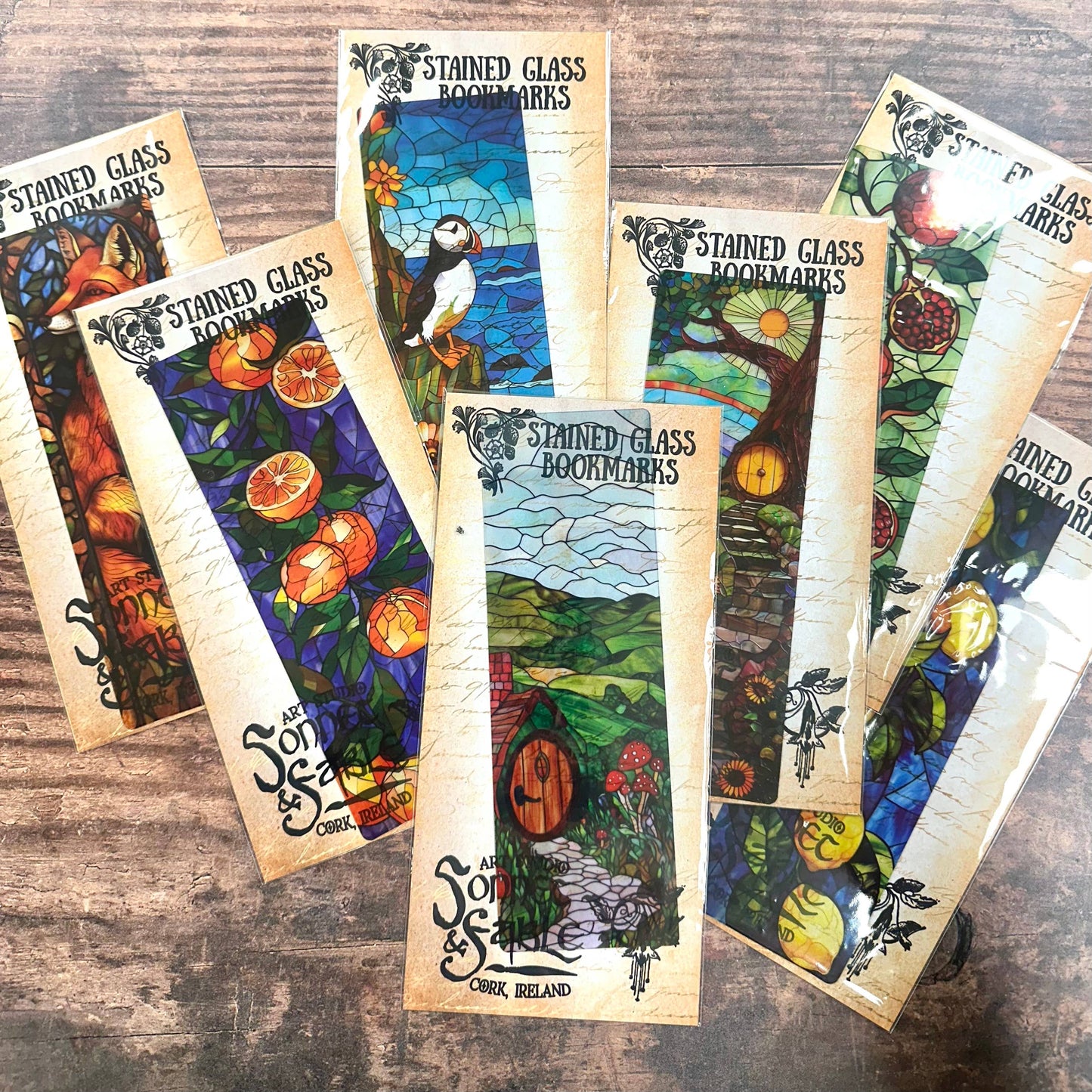 Marque-pages en vitrail d'épée botanique