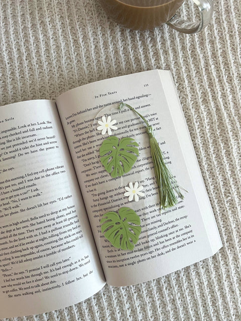 Marque-page en acrylique « feuille de Monstera » Créatrice : « Birdie&co »