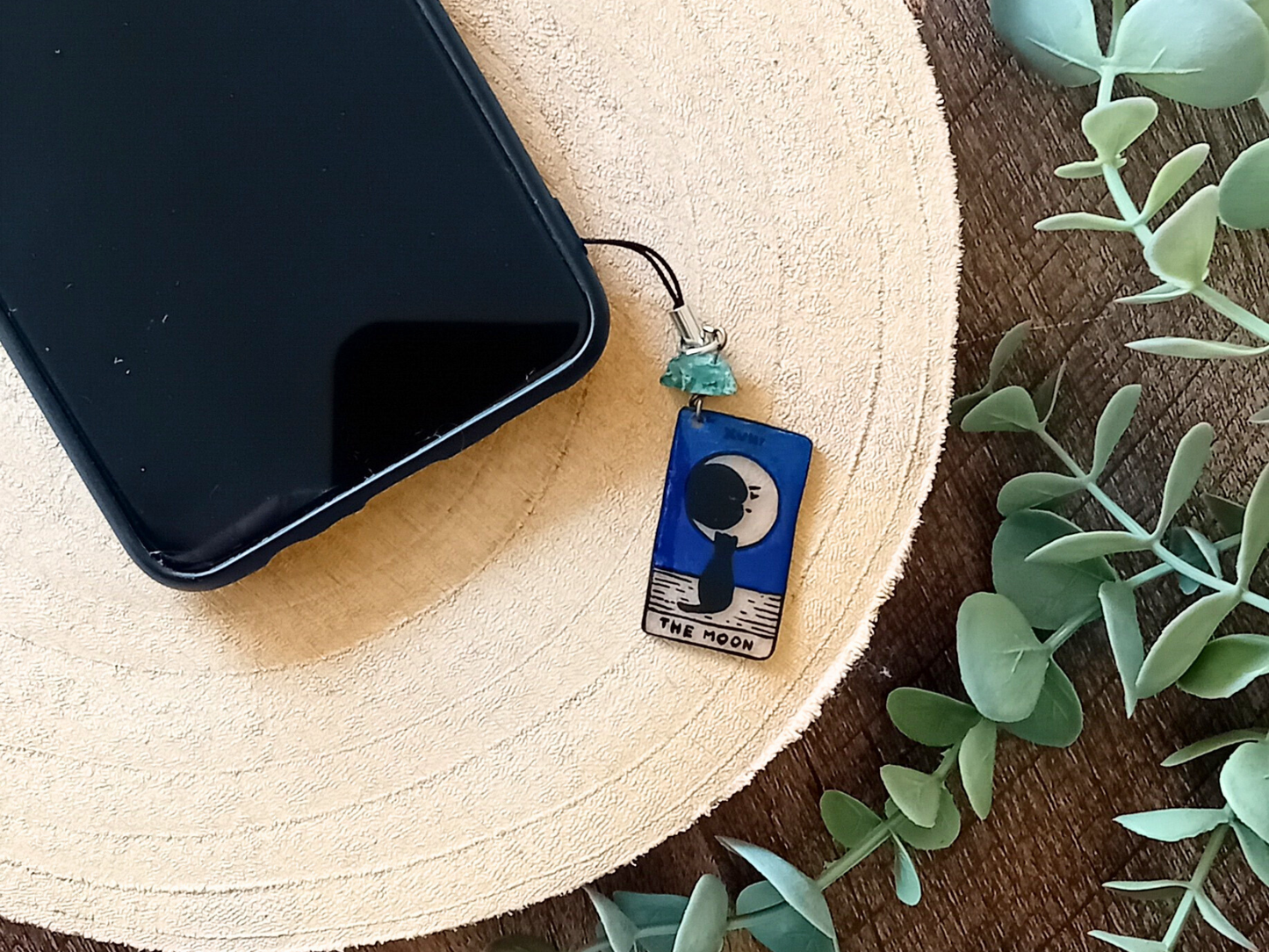 Bijou de Téléphone Tarot, Chat & Agate Mousse - Artisanal. Créatrice « La baleine qui embosse »