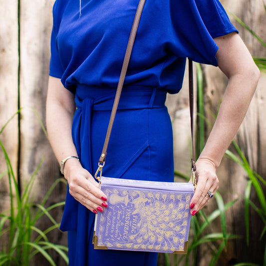 Petit sac à main inspiré de « Orgueil et préjugés » version violette