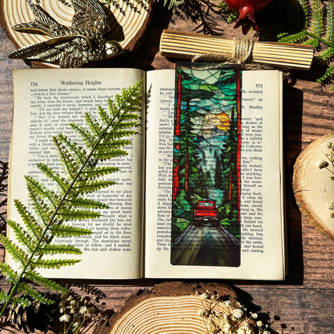 Marque-pages en vitrail de camion rouge