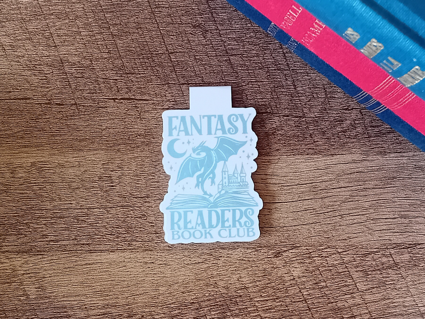 Marque-Page Magnétique Fantasy Book Club Dragon. Créatrice « La baleine qui embosse »